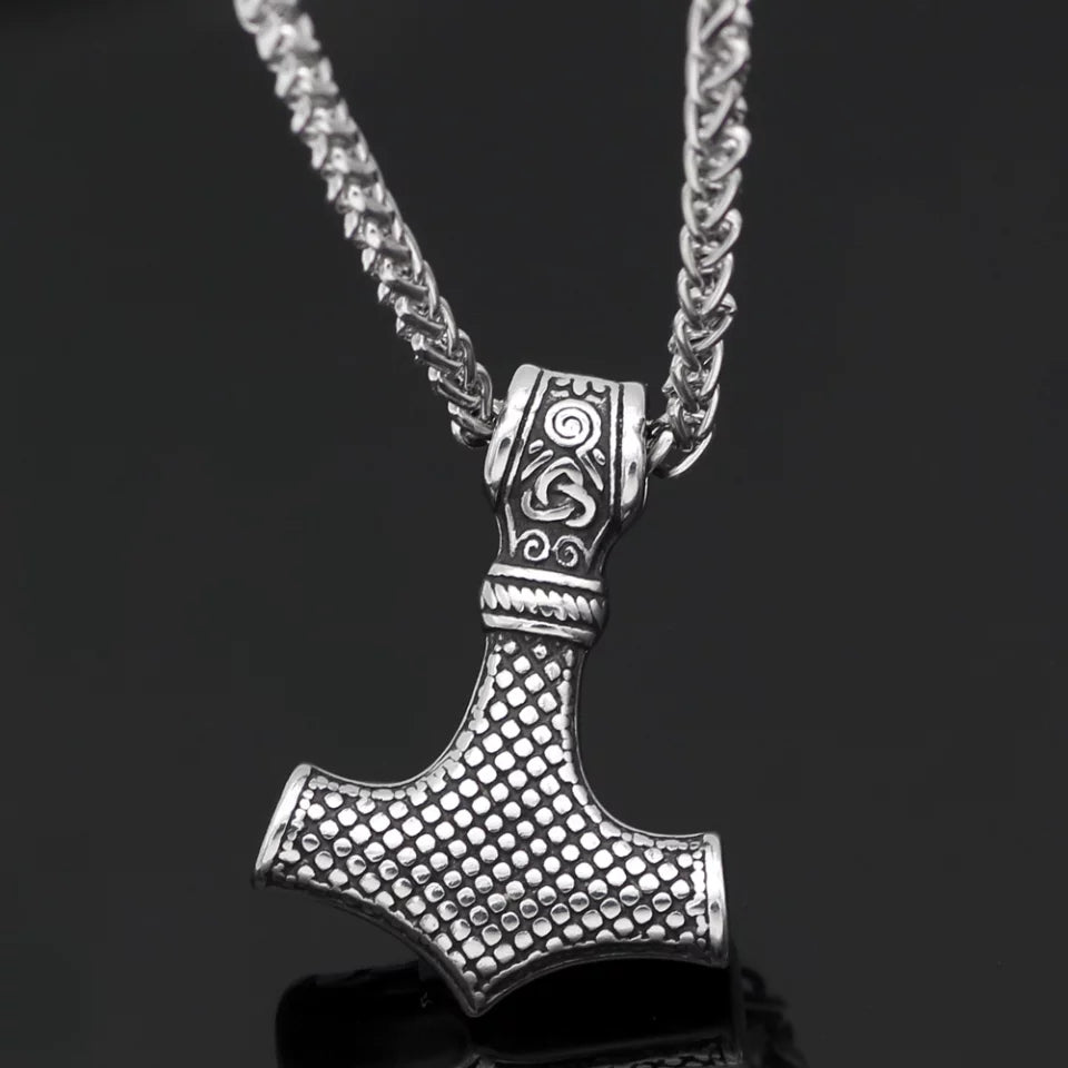 MJÖLNIR