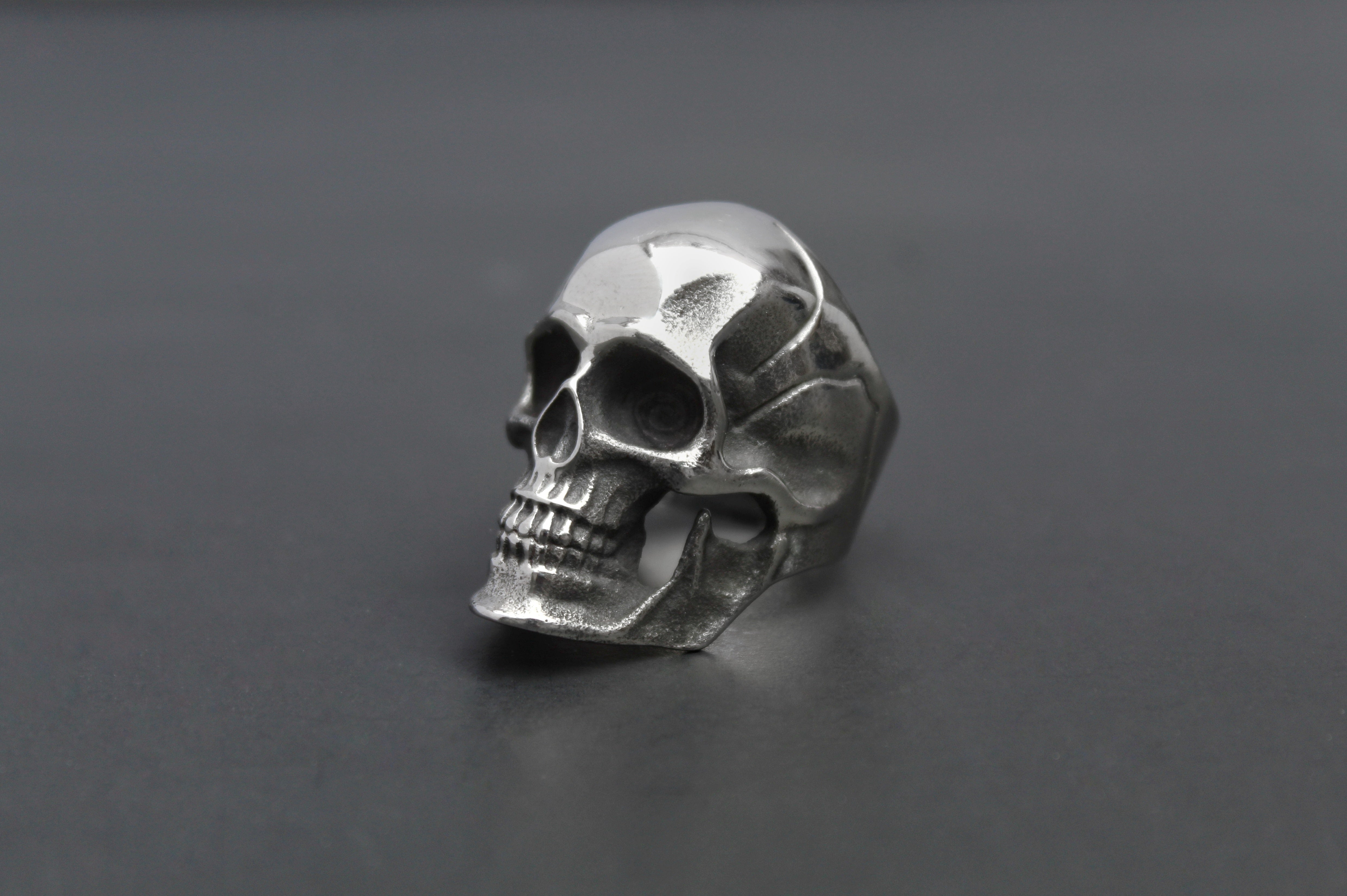 SKULL