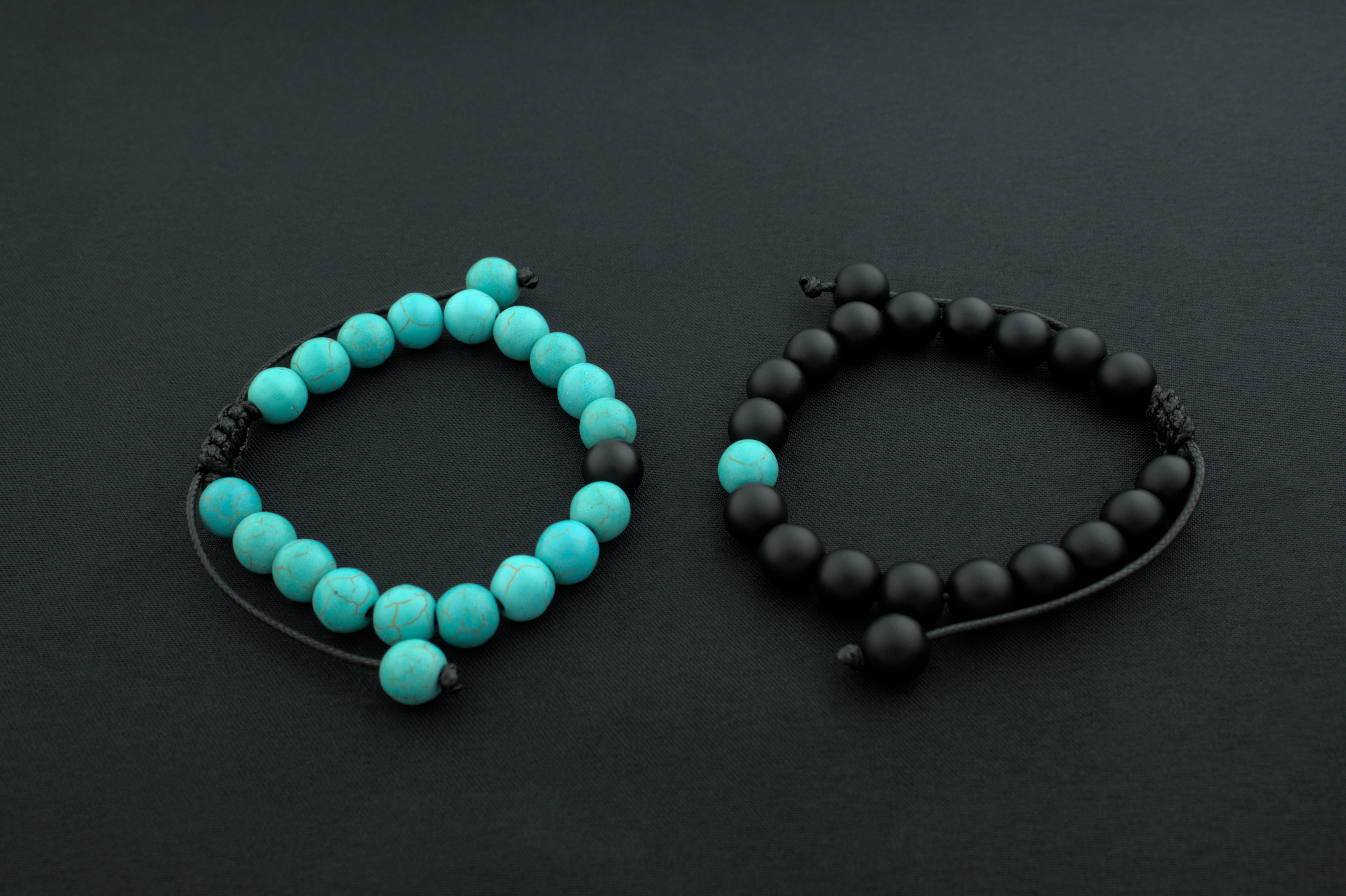 Pulseras de la distancia color azul y negro