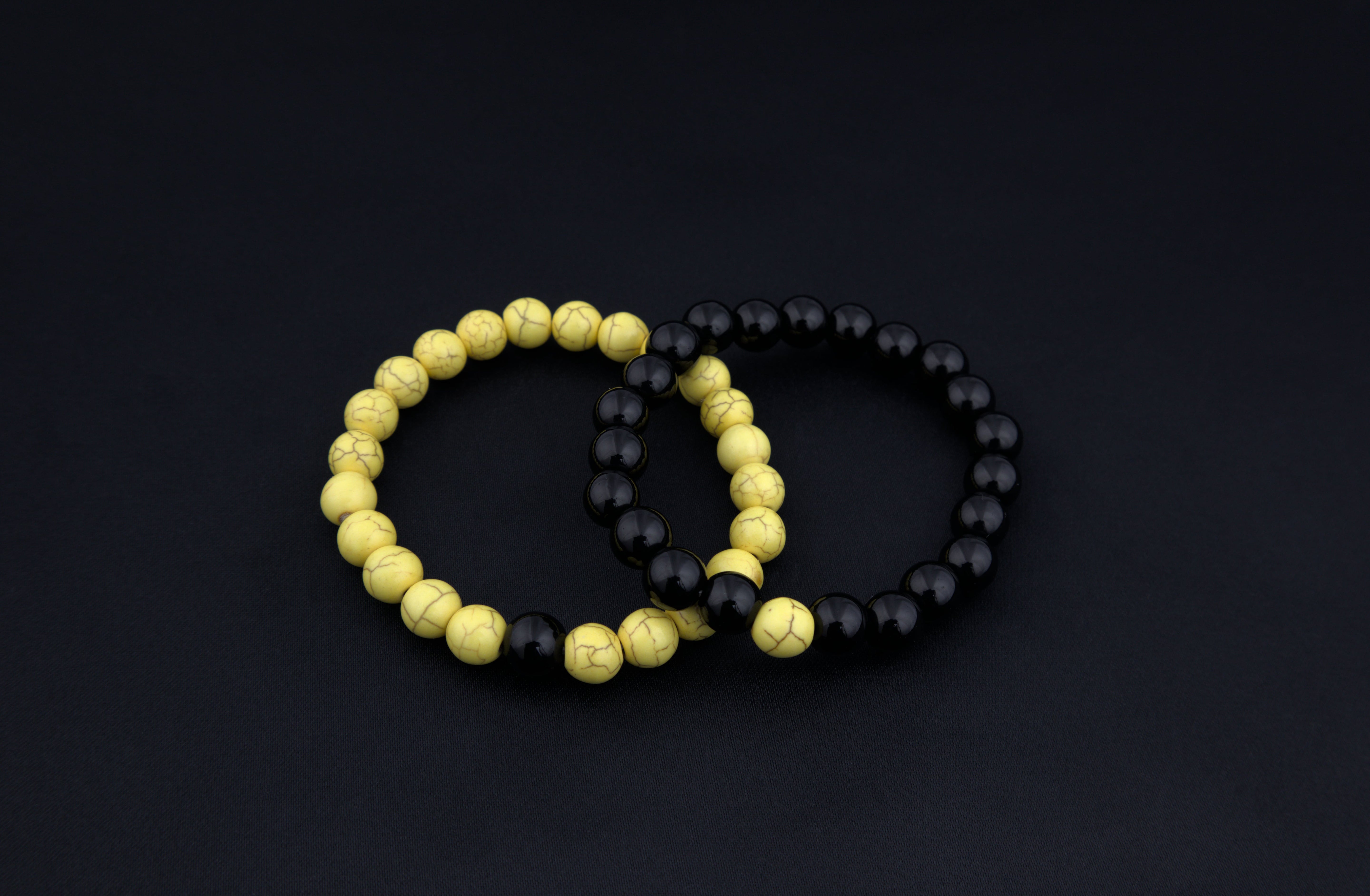 Pulseras de la distancia color amarillo y negro
